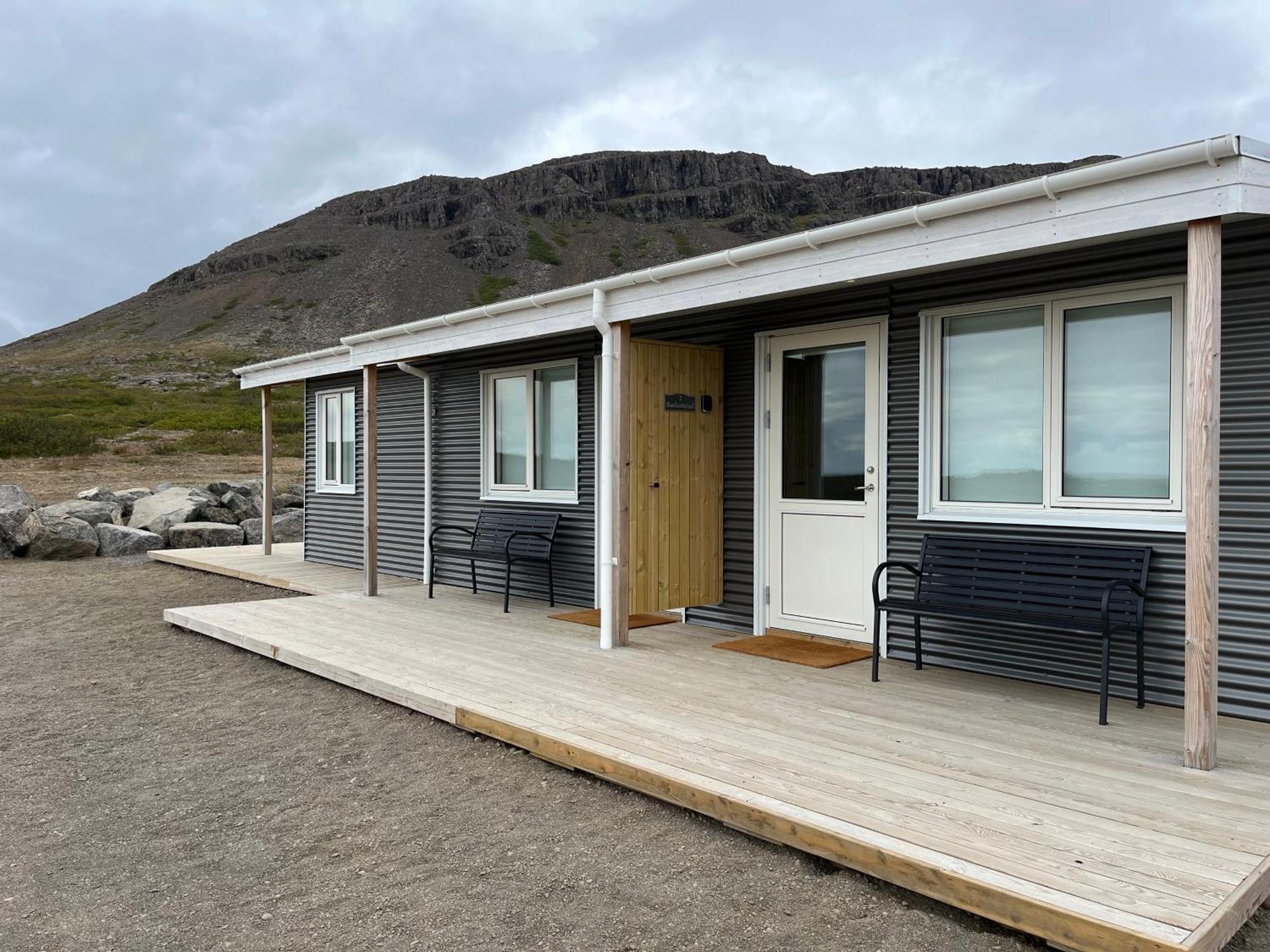 Stroend Guesthouse Hagi  Exterior foto